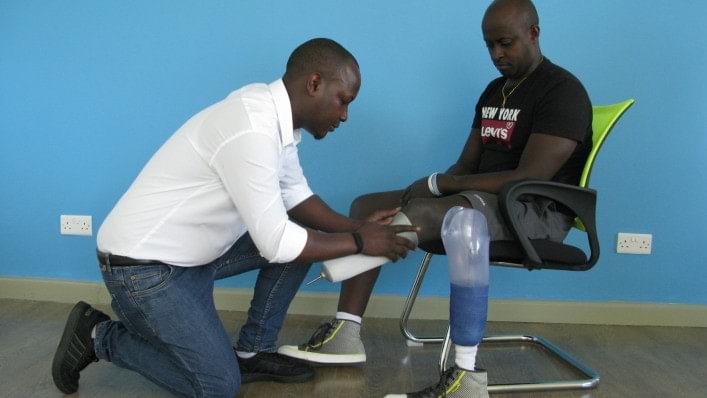 Patient measuring blood sugar